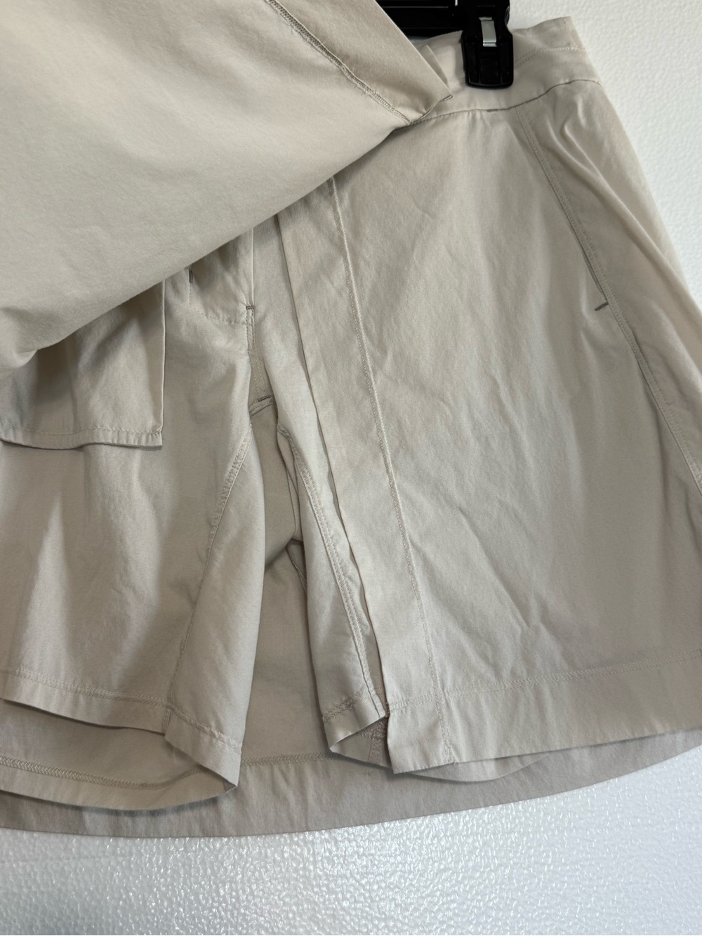 Arc’teryx Trim Fit A-Line Skort Beige Khaki Women M Tennis Golf Activewear - Picture 4 of 13